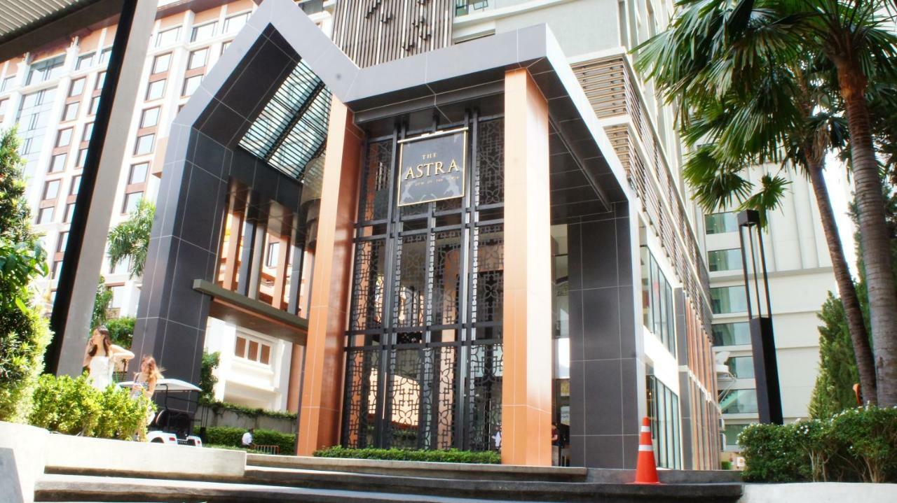 The Astra Chiang Mai Apartment Exterior photo